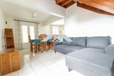 Maison traditionnelle - 99 m² - 3 pièces