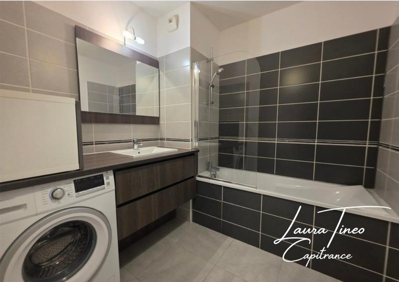 Appartement - 75 m² - 4 pièces