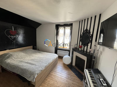 Maison - 93 m² - 4 pièces