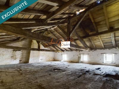 Maison - 211 m² - 7 pièces