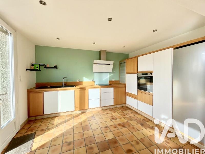 Maison - 163 m² - 7 pièces