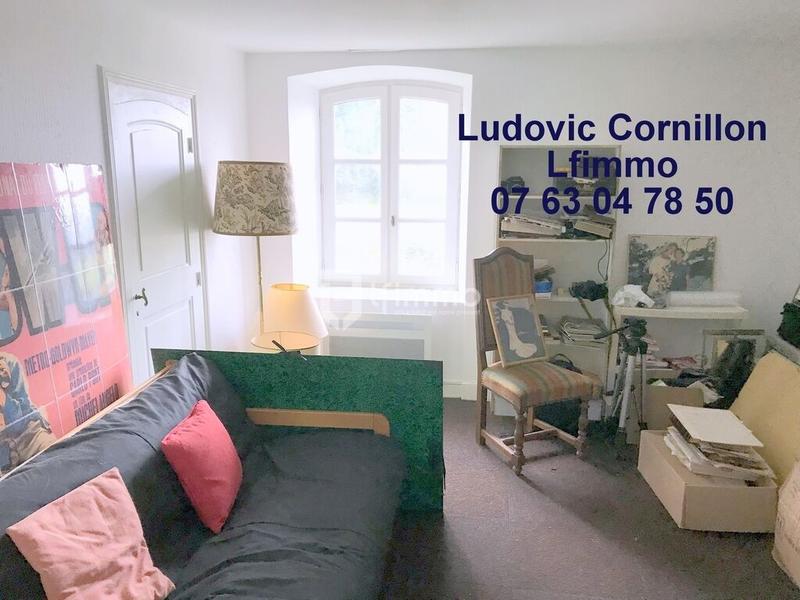 Maison - 210 m² - 8 pièces