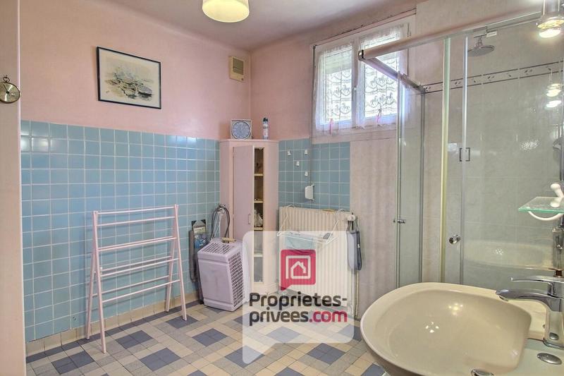 Maison - 151 m² - 7 pièces