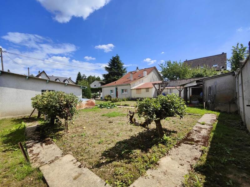 Maison - 140 m² - 7 pièces