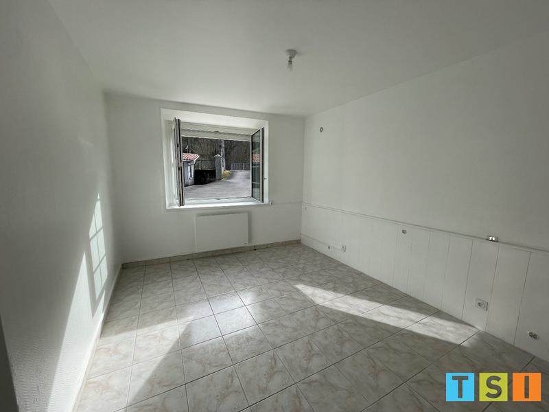 Appartement ancien - 73 m² - 3 pièces