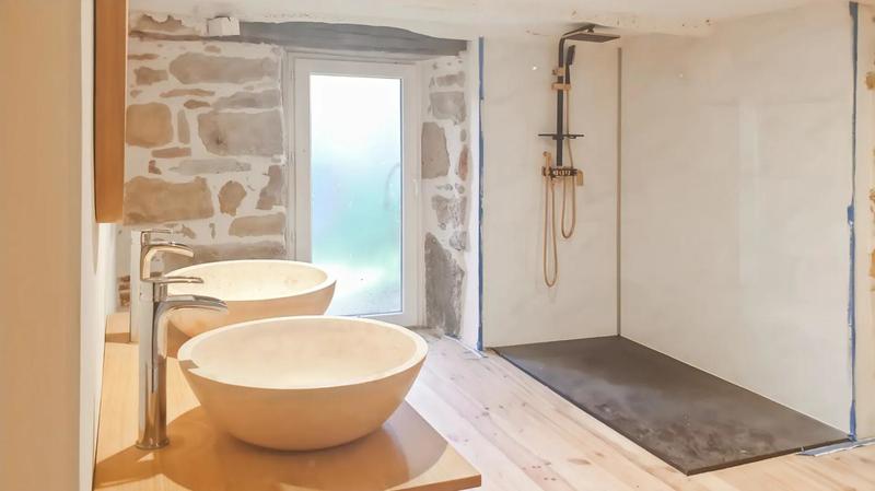 Maison - 200 m² - 6 pièces