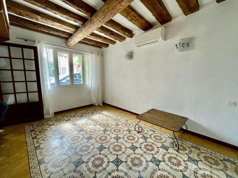 Maison traditionnelle - 84 m² - 4 pièces