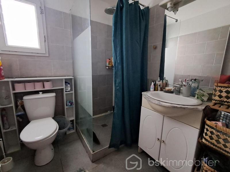 Maison traditionnelle - 213 m² - 12 pièces