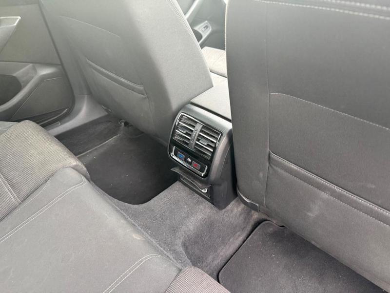 Volkswagen Passat 8 2.0 Tdi 150 Bmt Bvm6 Confortline