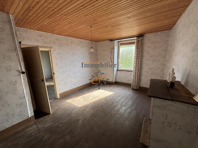 Maison - 180 m² - 6 pièces