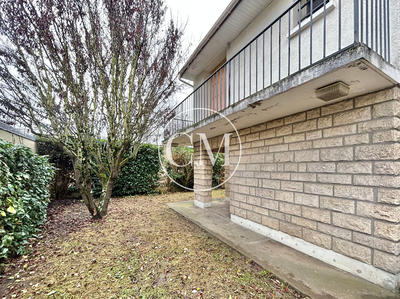 Maison - 208 m² - 4 pièces