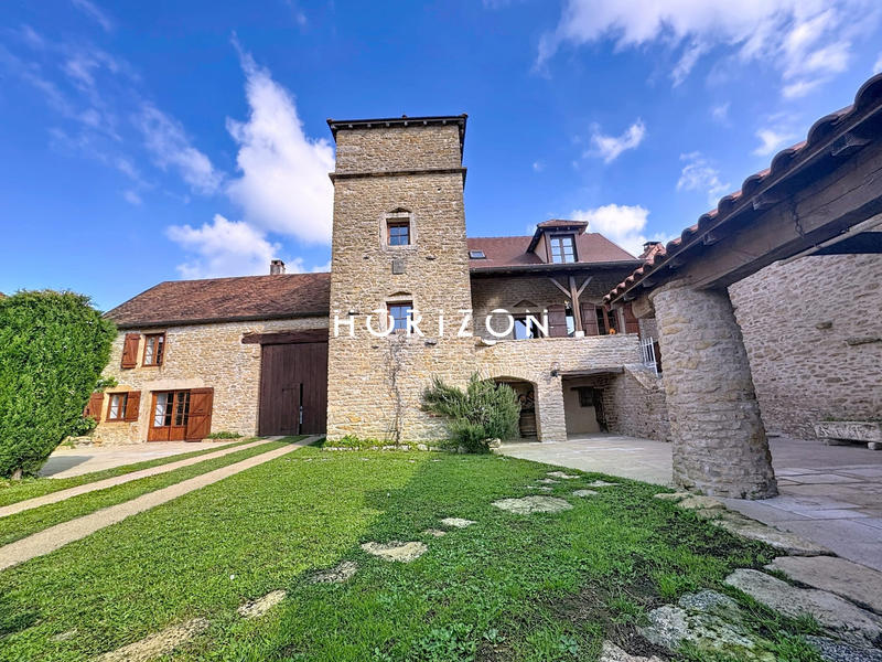 Maison - 178 m² - 6 pièces