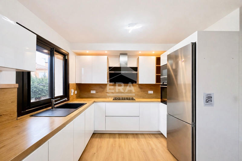 Maison - 135 m² - 6 pièces