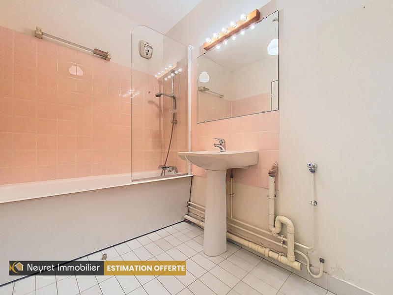 Appartement - 82 m² - 4 pièces