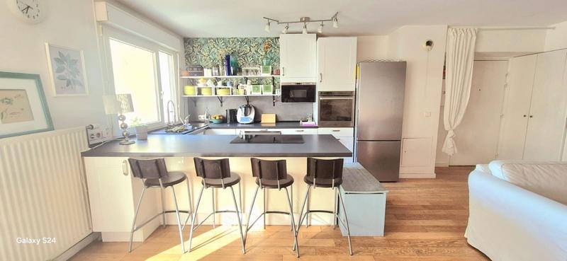 Appartement - 107 m² - 6 pièces