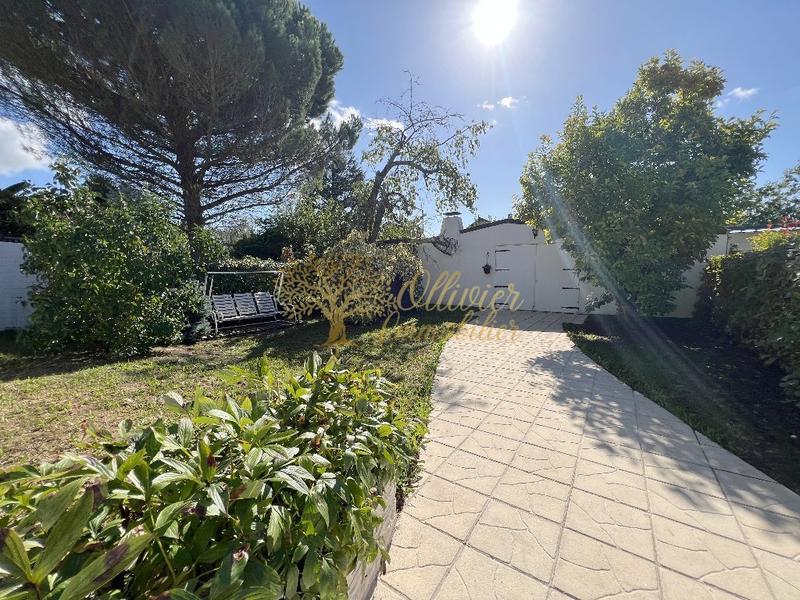 Pavillon - 130 m² - 6 pièces