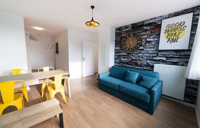 Chambre - 12 m² - 1 pièce