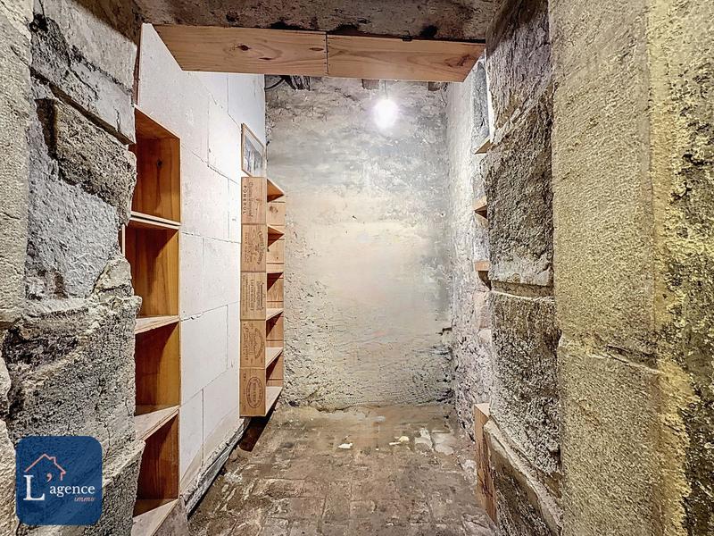 Appartement - 192 m² - 6 pièces