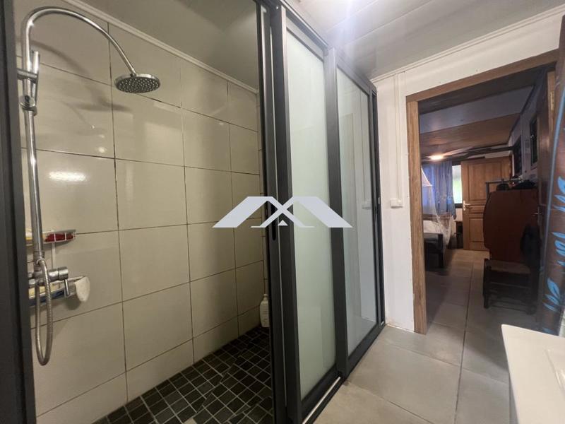 Villa - 270 m² - 9 pièces