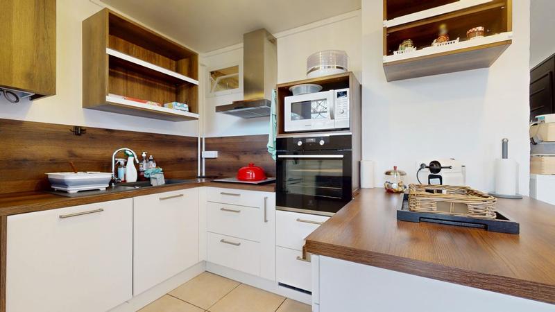 Appartement - 81 m² - 4 pièces