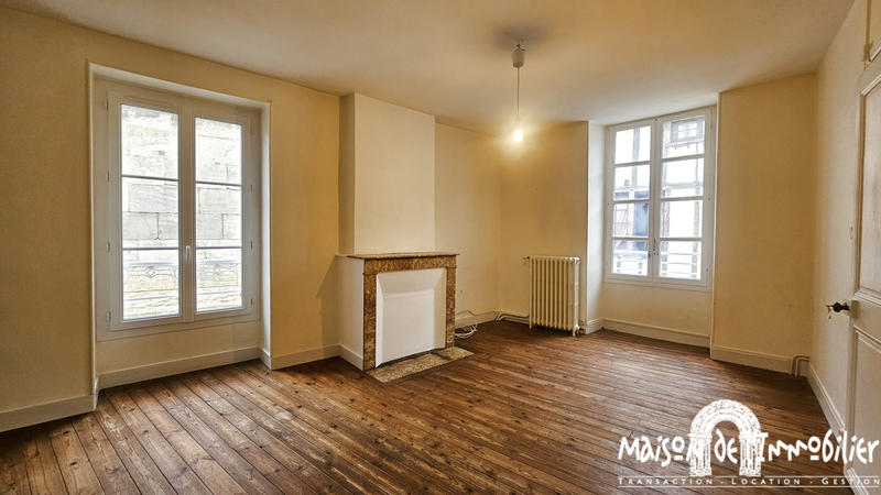 Maison - 104 m² - 6 pièces
