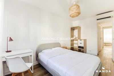 Appartement - 94 m² - 5 pièces