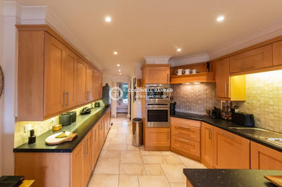 Appartement - 83 m² - 3 pièces