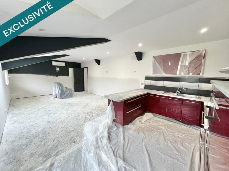 Maison - 229 m² - 9 pièces