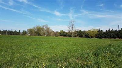Terrain constructible - 700 m²