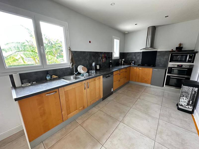 Maison - 115 m² - 6 pièces