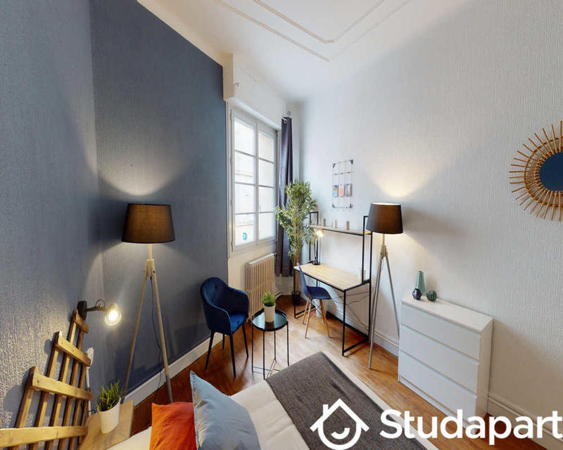 Chambre - 50 m² - 1 pièce