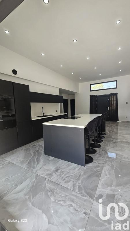 Maison - 147 m² - 4 pièces