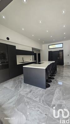 Maison - 147 m² - 4 pièces