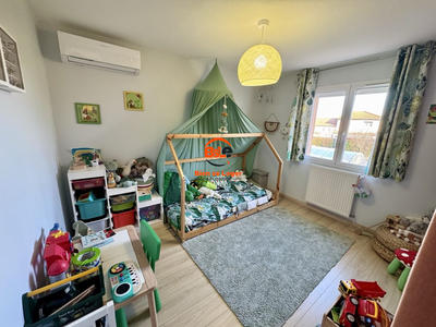 Maison - 120 m² - 5 pièces