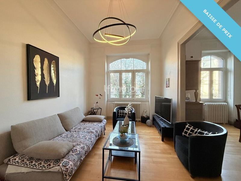 Appartement - 83 m² - 3 pièces