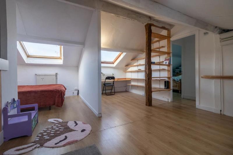 Appartement - 60 m² - 4 pièces