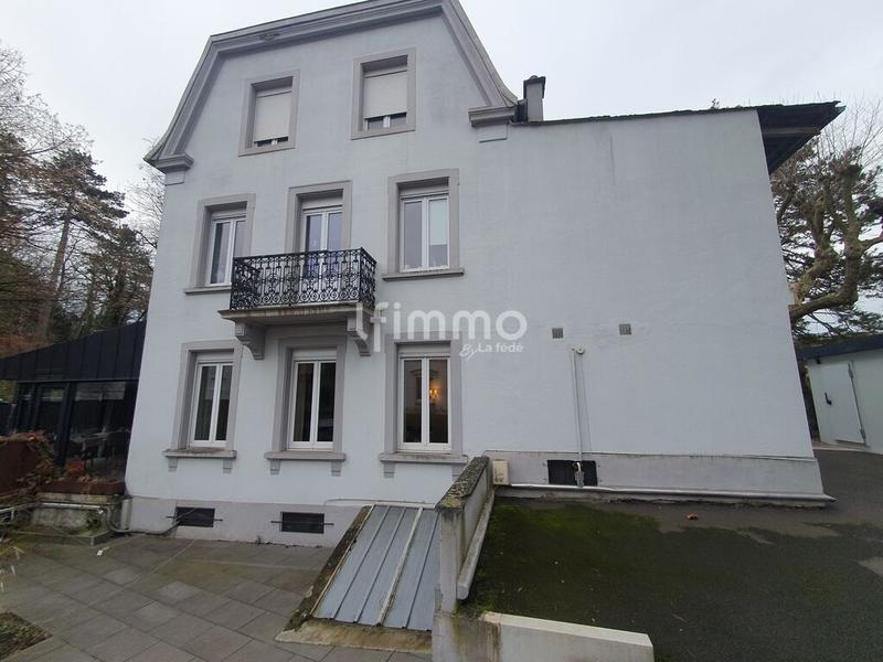 Bureau - 400 m² - 10 pièces