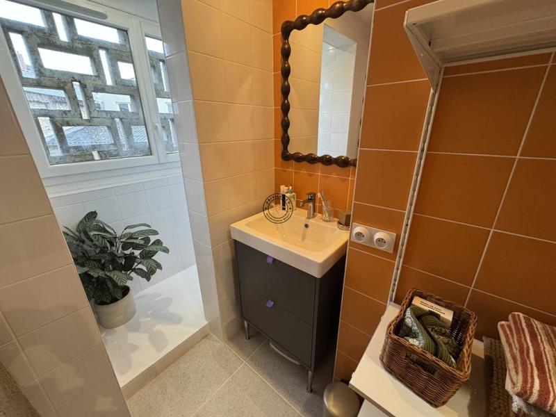 Appartement - 77 m² - 4 pièces