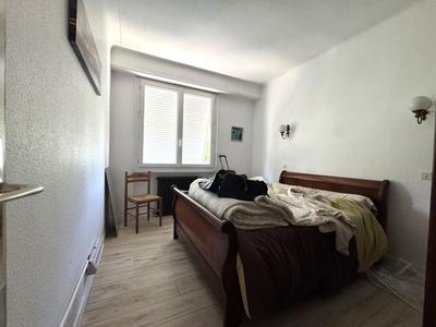 Maison - 290 m² - 7 pièces