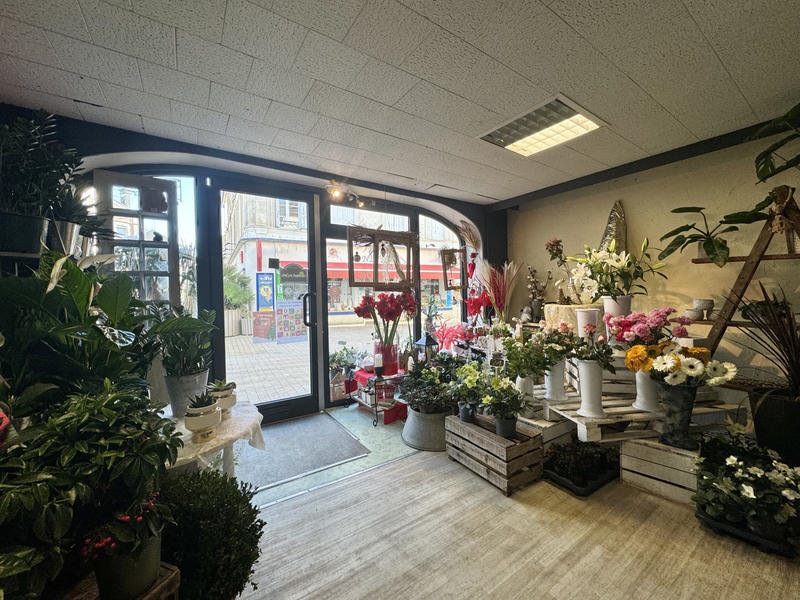 Fonds de commerce - Local commercial - 100 m²