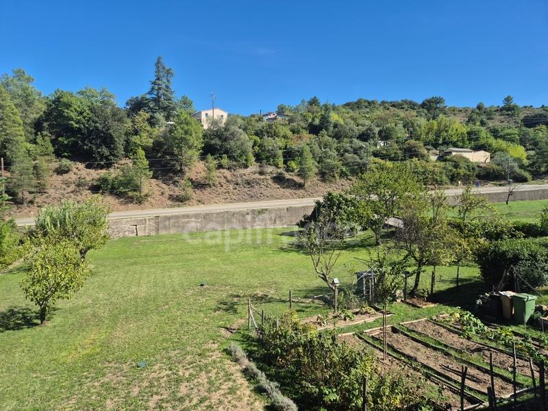 Maison - 104 m² - 4 pièces