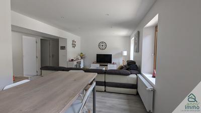 Propriété - 744 m² - 21 pièces