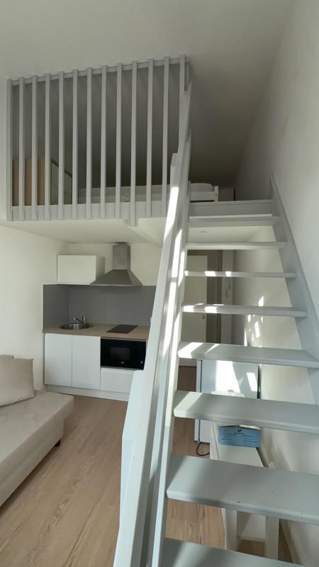 Studio - 13 m² - 1 pièce