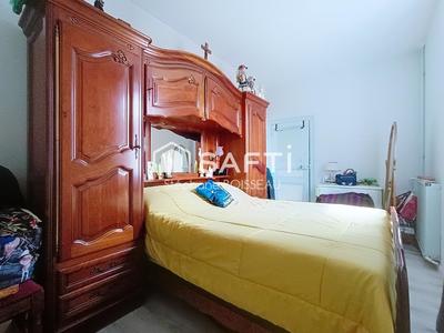 Maison - 94 m² - 4 pièces