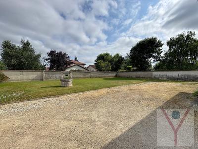 Maison traditionnelle - 182 m² - 5 pièces