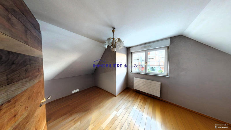 Maison - 196 m² - 8 pièces