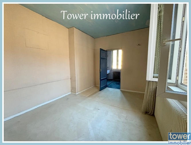 Maison - 180 m² - 7 pièces