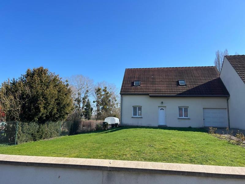 Maison - 122 m² - 4 pièces