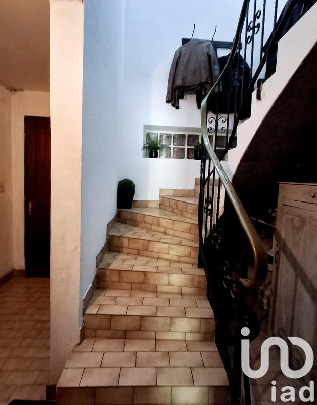 Maison - 218 m² - 8 pièces