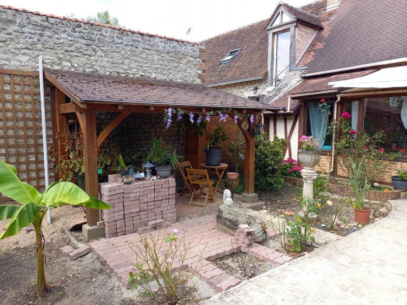 Maison - 205 m² - 8 pièces